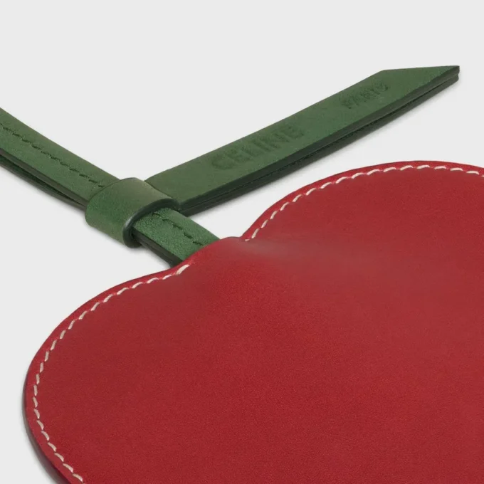 Apple Keyring in Smooth Lambskin Apple Keyring in Smooth Lambskin