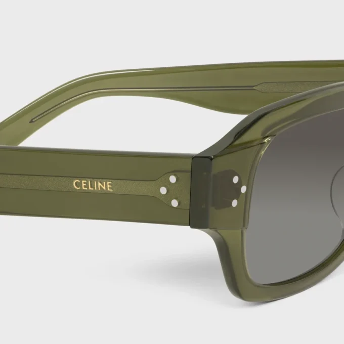 Black Frame 61 Sunglasses in Acetate