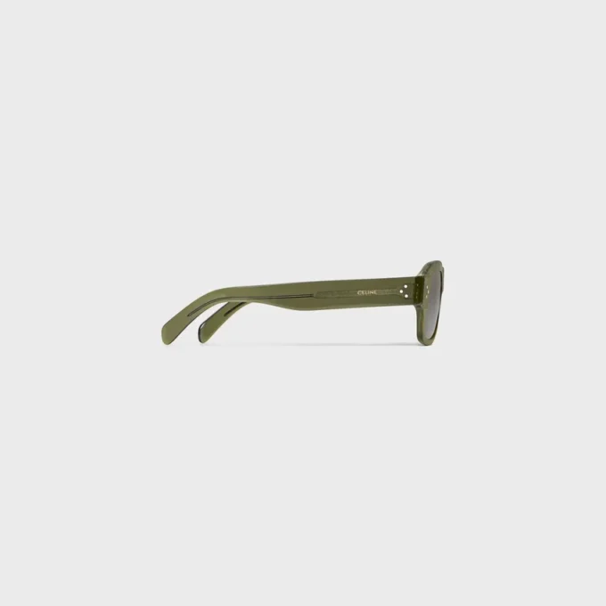 Black Frame 61 Sunglasses in Acetate