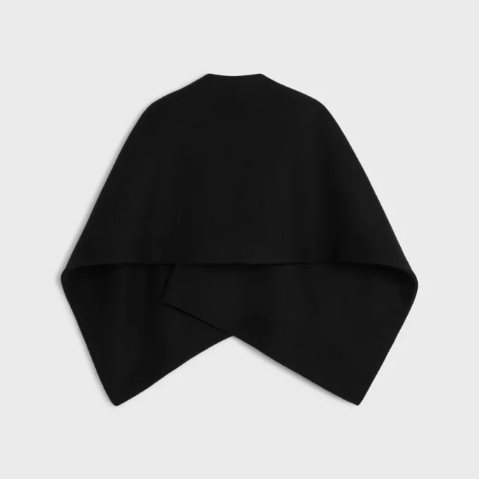 Cape in Wool Felt Cape in Wool Felt