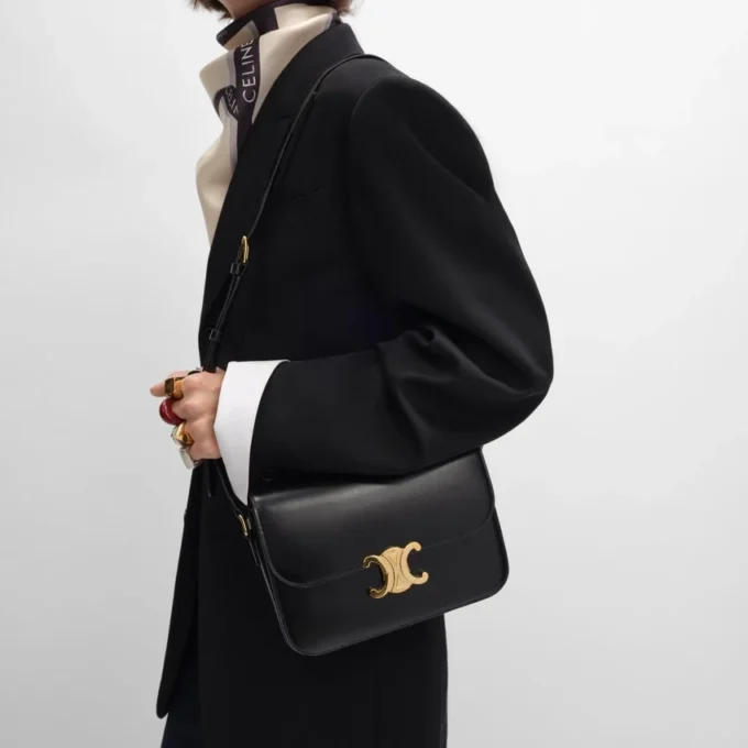 Classique Triomphe Bag in Shiny Calfskin Classique Triomphe Bag in Shiny Calfskin
