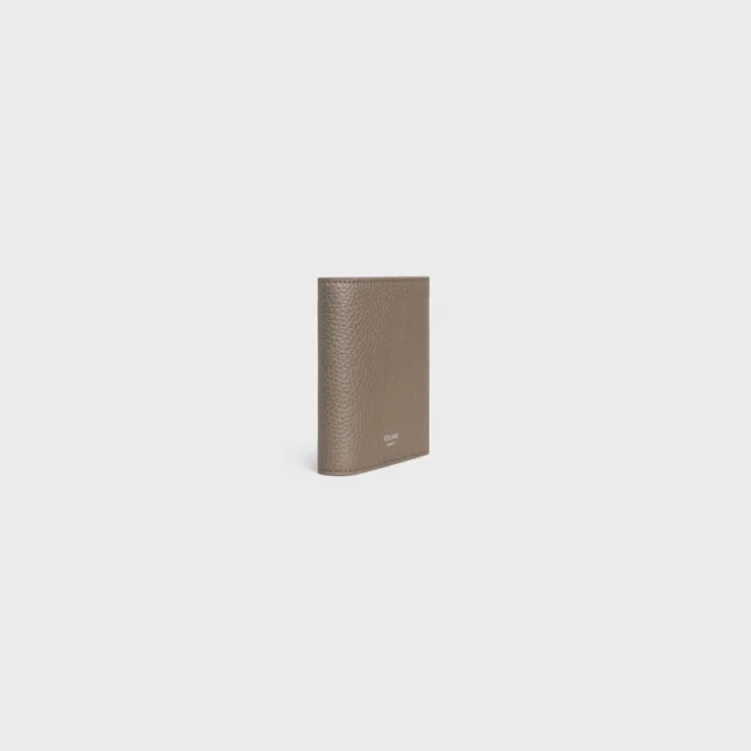 Compact Wallet in Grained Calfskin