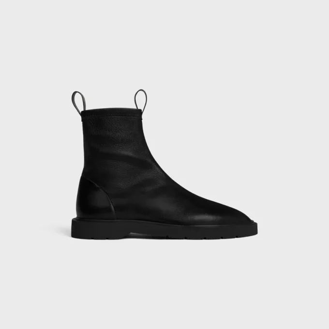 Flow – Zipped Boot in Stretch Lambskin Flow – Zipped Boot in Stretch Lambskin