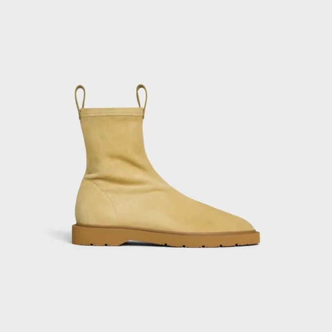 Flow Zipped Boot in Stretch Suede Lambskin Flow Zipped Boot in Stretch Suede Lambskin