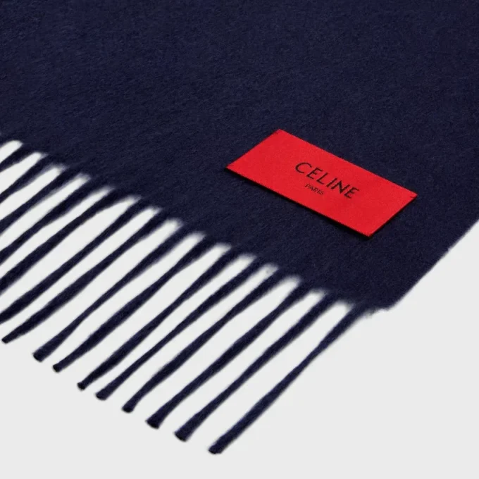 Scarf in Cashmere