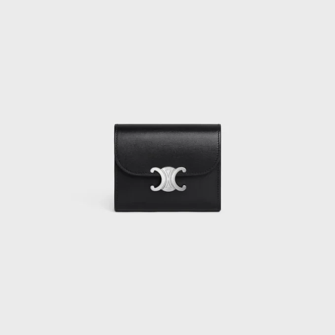 Small Flap Wallet Triomphe in Shiny Calfskin Small Flap Wallet Triomphe in Shiny Calfskin