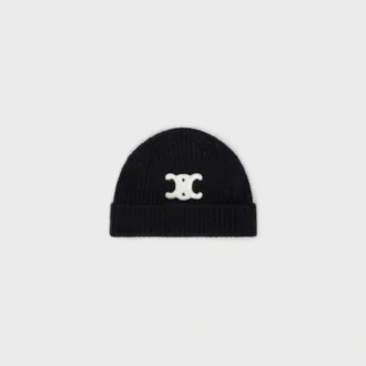Triomphe Beanie in Seamless Cashmere Triomphe Beanie in Seamless Cashmere