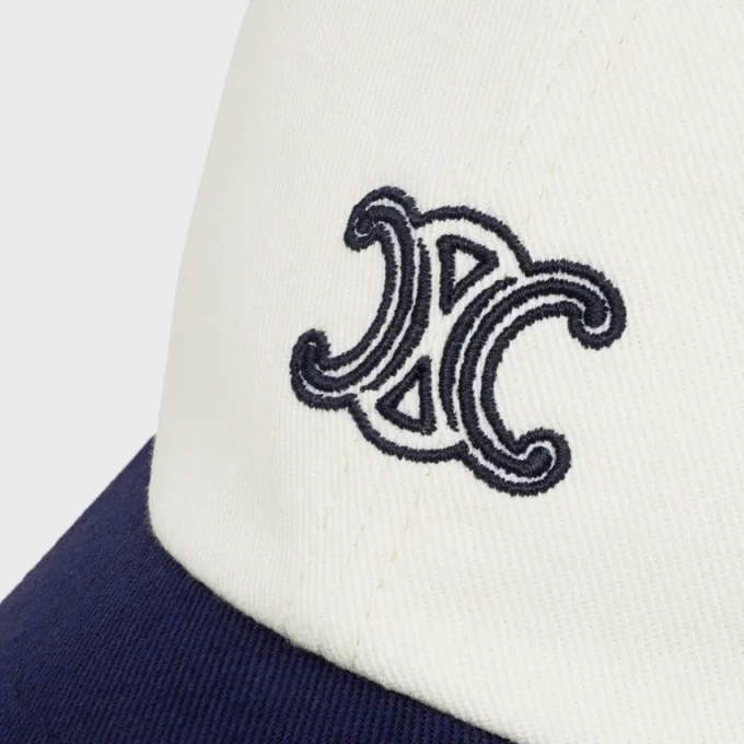 Triomphe Richelieu Cap in Cotton Twill
