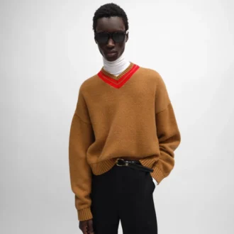 V-Neck Sweater in Cashmere V-Neck Sweater in Cashmere